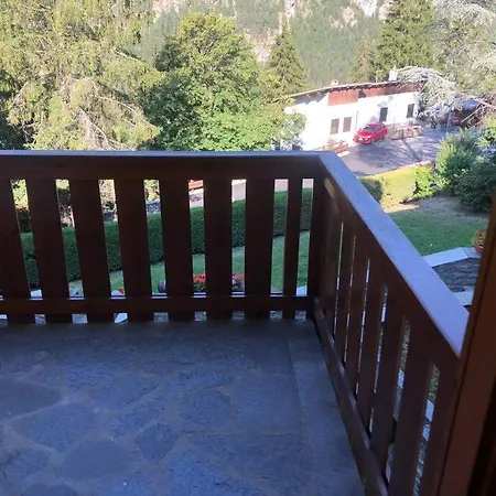 Un Nido Accogliente Con Vista Apartment Verrand Exterior photo